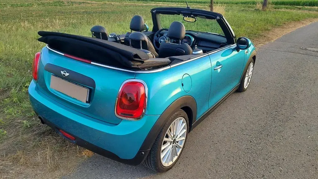 Gebraucht Mini One Cabriolet Pepper 102 PS (75 kW) 2016 Blau Cabrio