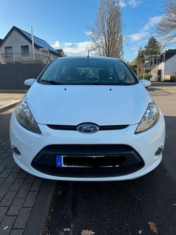 Gebraucht Ford Fiesta 60 PS (44 kW) 2012 Kleinwagen
