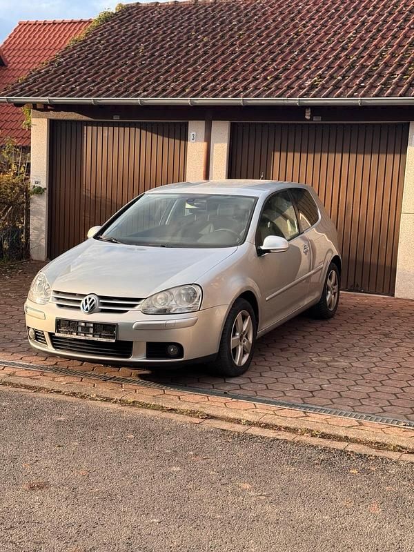 Grau Gebraucht 2008 VW Golf VI Kleinwagen | 1.999 € (Superpreis) - Bild 1/4