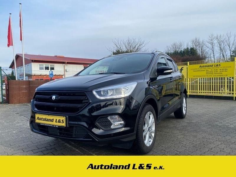 Schwarz Gebraucht 2020 Ford Kuga Titanium SUV | 21.990 € (Fairer Preis) - Bild 1/4