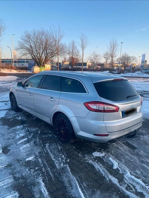 Second-hand Ford Mondeo 200 CP (147 kW) 2013 Argintiu Break