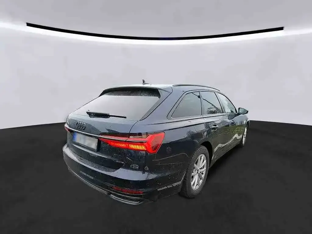 Gebraucht Audi A6 Sport 265 PS (194 kW) 2022 Blau Kombi