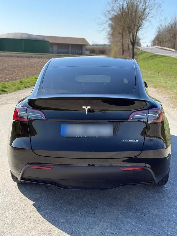 Brugt Tesla Model Y Performance 392 kW (534 HK) 2022 Sort SUV