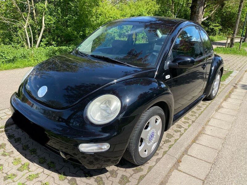 Schwarz Gebraucht 2003 VW Beetle Limousine | 1.750 € (Fairer Preis) - Bild 1/4