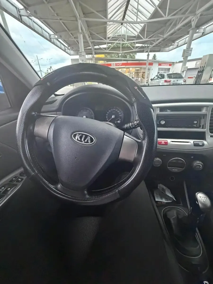 Gebraucht Kia Rio 112 PS (82 kW) 2007 Kleinwagen
