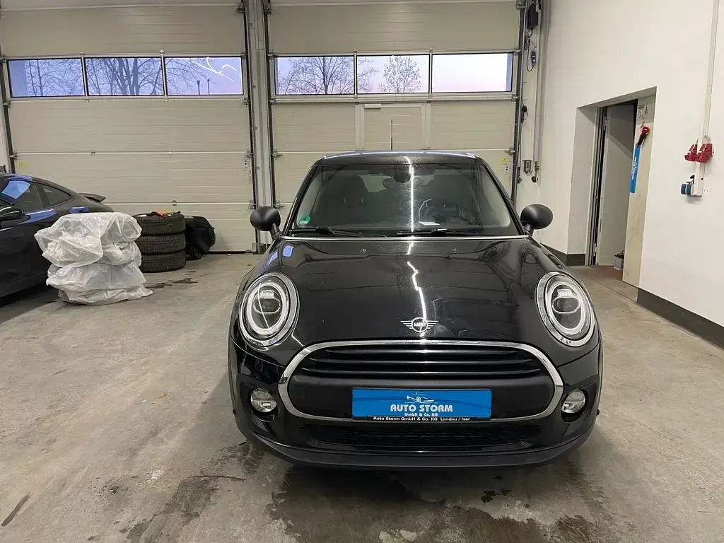 Gebraucht Mini ONE 102 PS (75 kW) 2018 Schwarz Kleinwagen