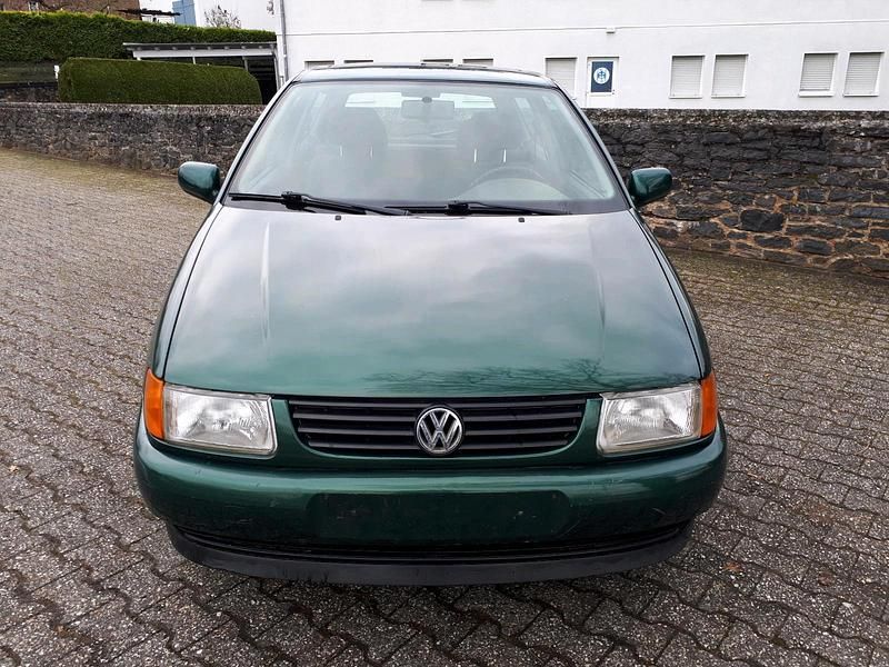 Gebraucht VW Polo 75 PS (55 kW) 1998 Grün Kleinwagen