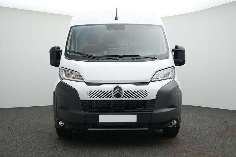 Eisweiß Gebraucht 2025 Citroën Jumper Van / Kleinbus | 21.000 € - Bild 1/4