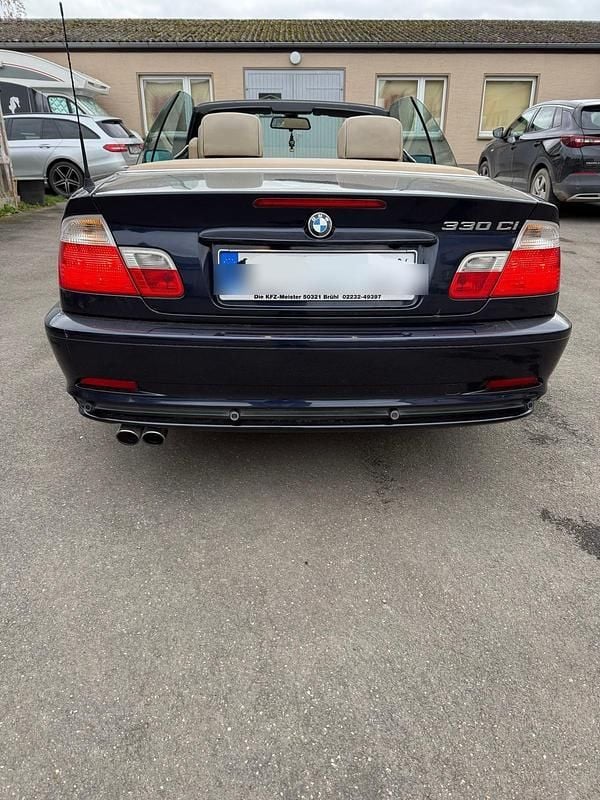 Gebraucht BMW 330 239 PS (175 kW) 2000 Blau Cabrio
