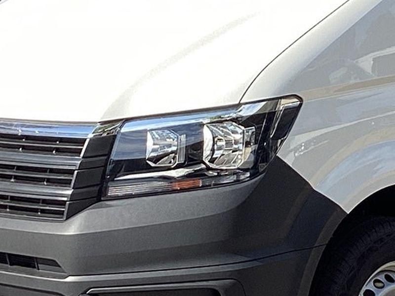 Gebraucht VW Crafter 140 PS (102 kW) 2025 Weiß Van