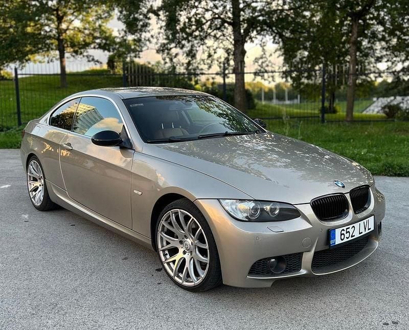 Gebraucht BMW 325 M Sport 218 PS (160 kW) 2007 Beige Coupé