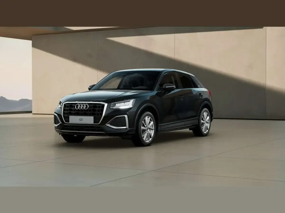 Gebraucht Audi Q2 Advanced Plus 116 PS (85 kW) 2025 Mythosschwarz metallic SUV