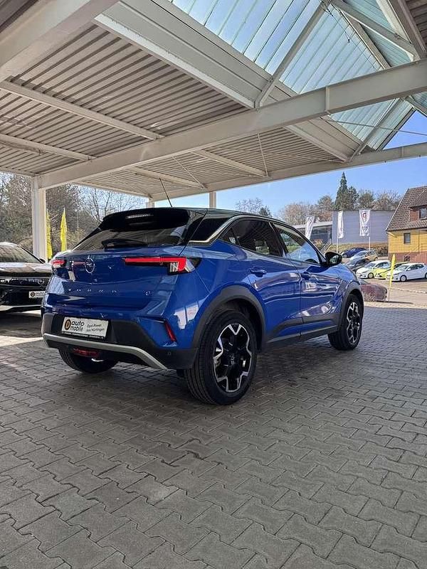 Gebraucht Opel Mokka-e Ultimate 100 kW (136 PS) 2022 Perl blau/voltaik blau SUV