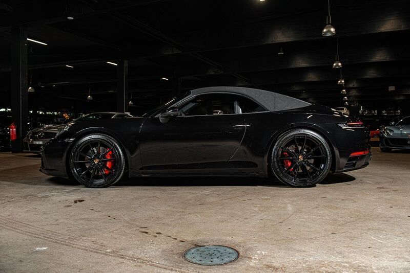 Gebraucht Porsche 911 Carrera 4S Cabriolet 450 PS (330 kW) 2024 Schwarz Cabrio