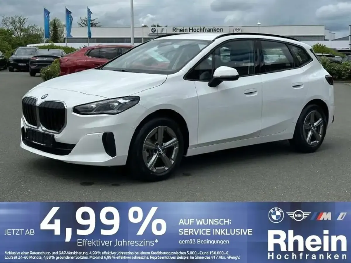 Gebraucht BMW 220 Active Tourer 156 PS (114 kW) 2025 Weiß Van / Kleinbus
