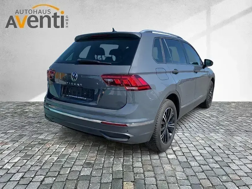 Gebraucht VW Tiguan Active 150 PS (110 kW) 2023 Grau SUV