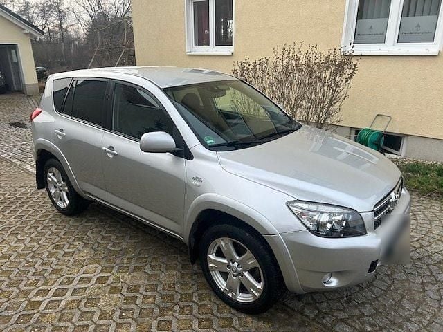 Gebraucht Toyota RAV4 Executive 177 PS (130 kW) 2006 Silber SUV