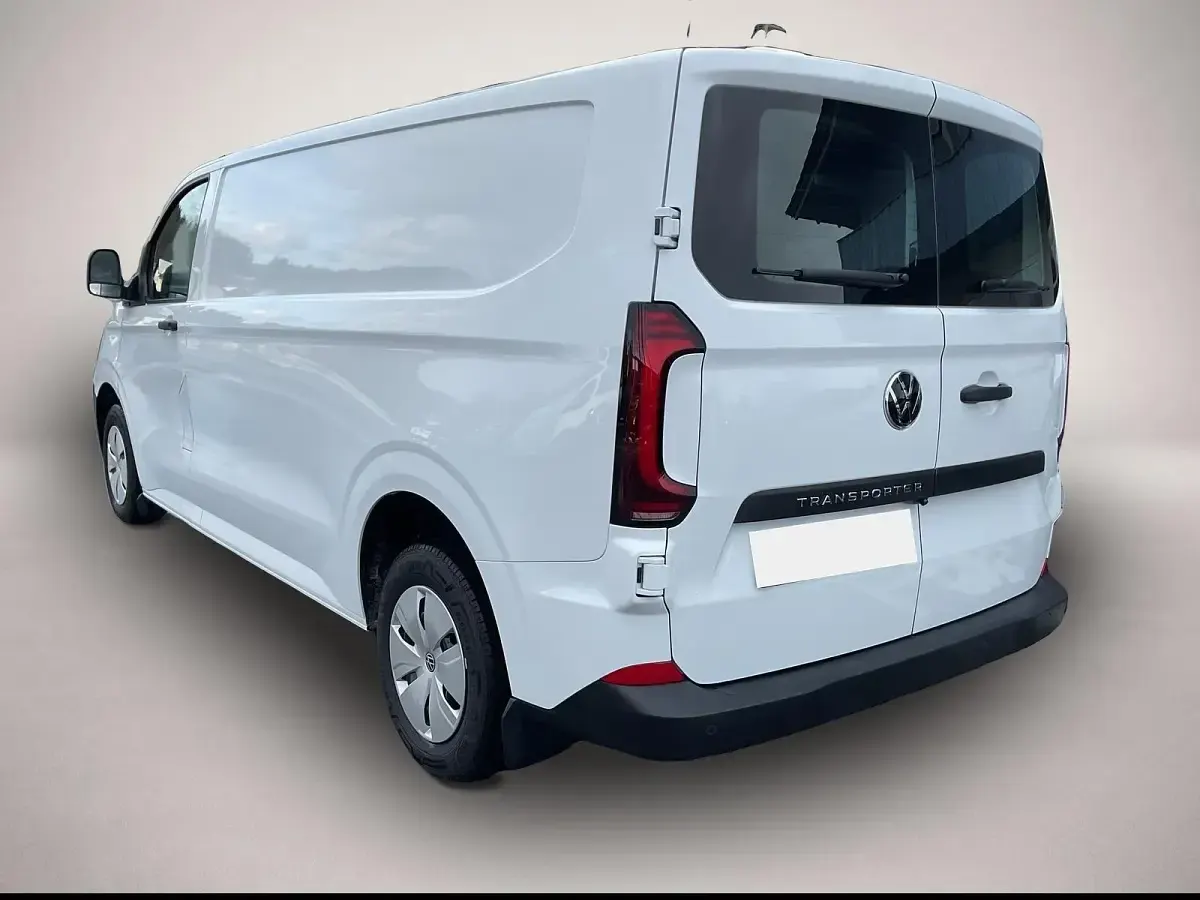Neu VW T7 170 PS (125 kW) 2026 Manufacturer Van