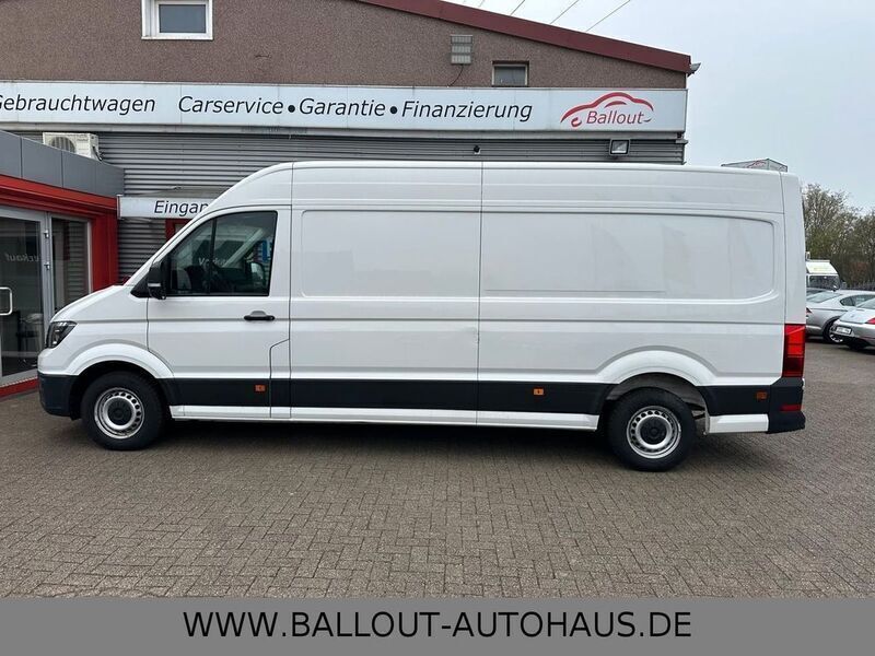 Weiß Gebraucht 2017 VW Crafter Van | 17.450 € (Teuer) - Bild 1/4
