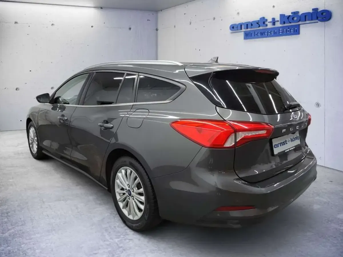 Gebraucht Ford Focus Titanium 150 PS (110 kW) 2022 Magnetic Kombi