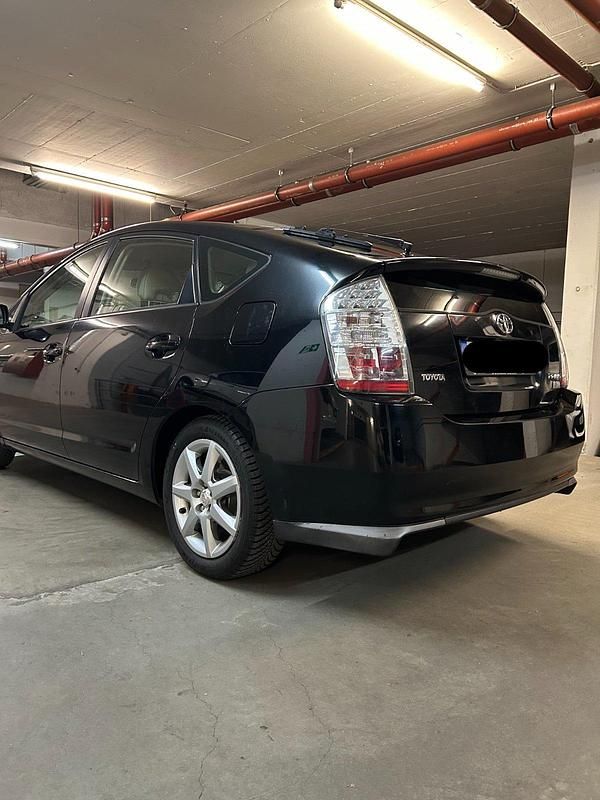Gebraucht Toyota Prius Executive 113 PS (83 kW) 2008 Schwarz Limousine