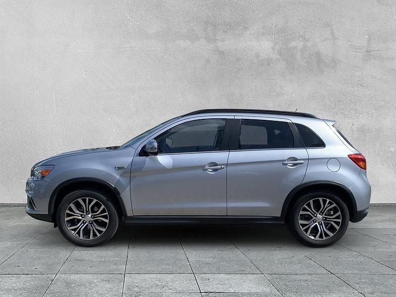 Gebraucht Mitsubishi ASX Plus 150 PS (110 kW) 2017 Silber SUV