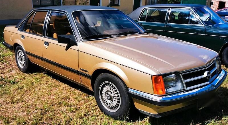 Gold Gebraucht 1981 Opel Commodore Limousine | 10.500 € - Bild 1/4