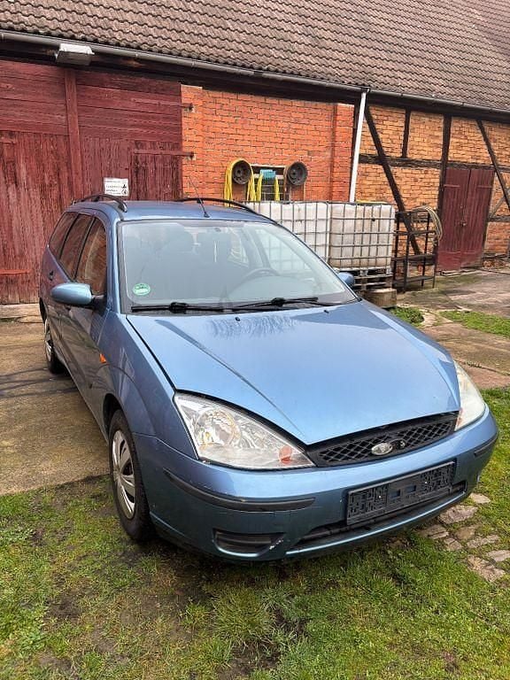 Gebraucht Ford Focus Futura 101 PS (74 kW) 2004 Blau Kombi