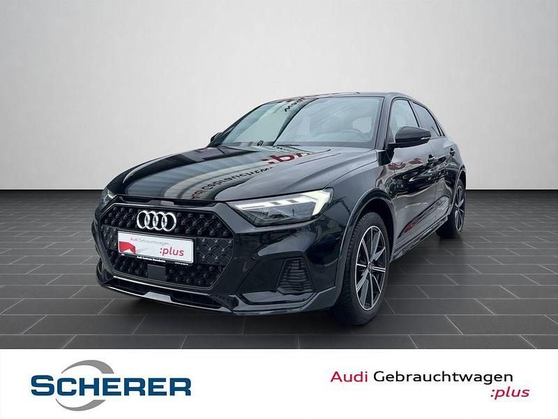 Gebraucht Audi A1 Comfort 110 PS (80 kW) 2022 Mythosschwarz metallic (metallic) SUV