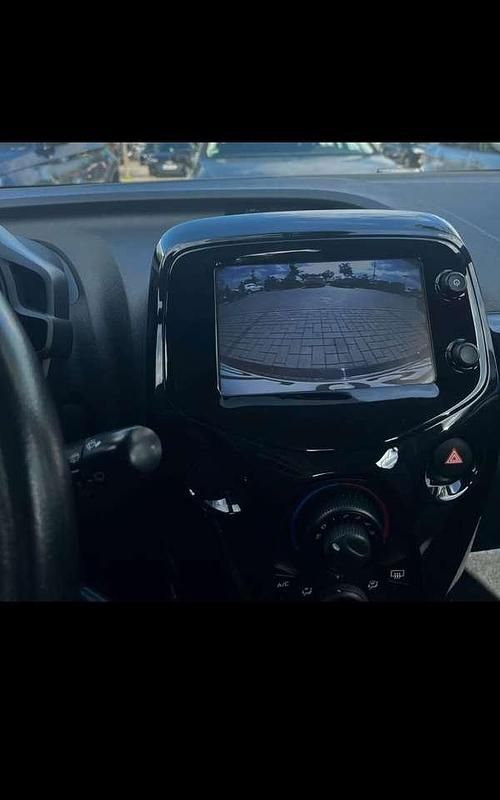 Gebraucht 2015 Toyota Aygo X-cite Kleinwagen | 5.600 € (Guter Preis) - Bild 1/4