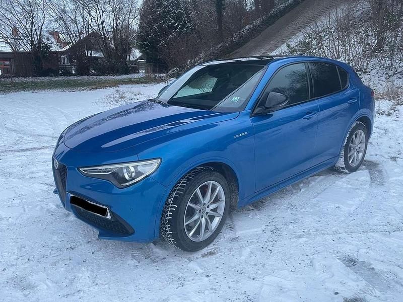Gebraucht 2018 Alfa Romeo Stelvio Super SUV | 29.990 € - Bild 1/4