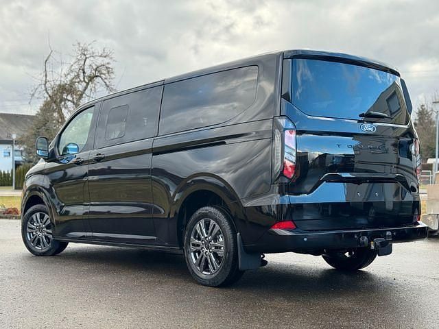 Neu Ford Tourneo Active 170 PS (125 kW) 2025 Schwarz Van / Kleinbus