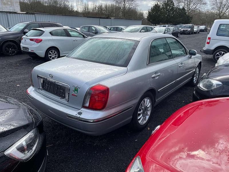 Gebraucht Hyundai XG 197 PS (144 kW) 2003 Silber Limousine