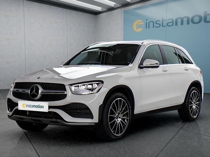 Weiß Gebraucht 2022 Mercedes GLC400d SUV | 59.299 € (Teuer) - Bild 1/4
