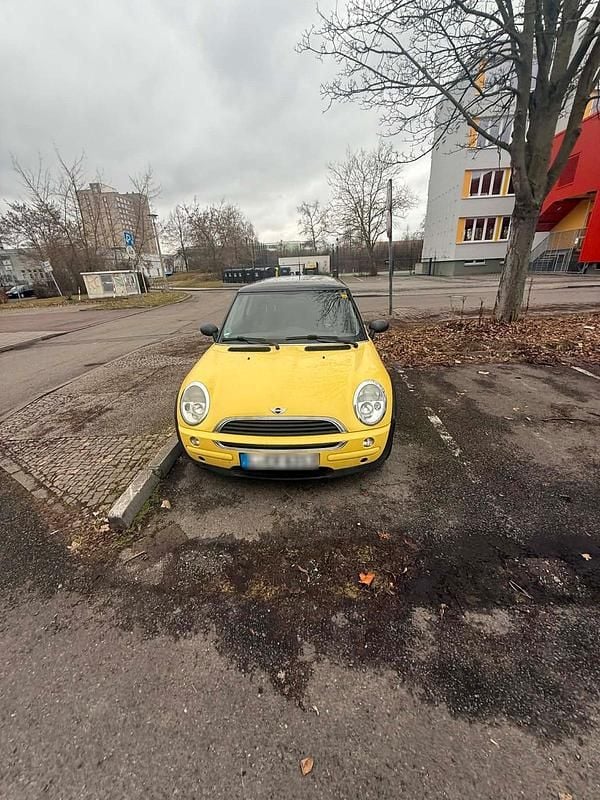 Usata Mini Cooper 135 CV (99 kW) 2003 Giallo Utilitaria