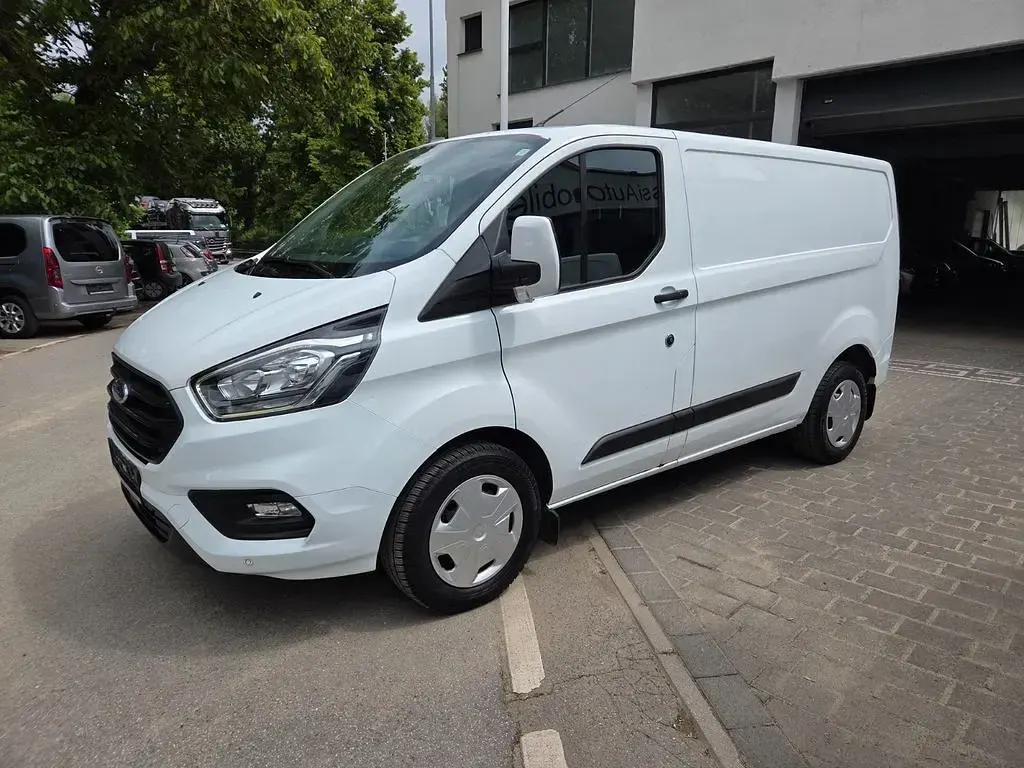 Usata Ford Transit Custom Trend 105 CV (77 kW) 2021 Bianco Monovolume