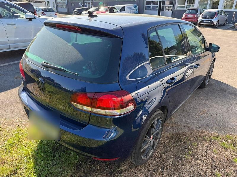 Gebraucht VW Golf VI 160 PS (117 kW) 2010 Blau Kleinwagen