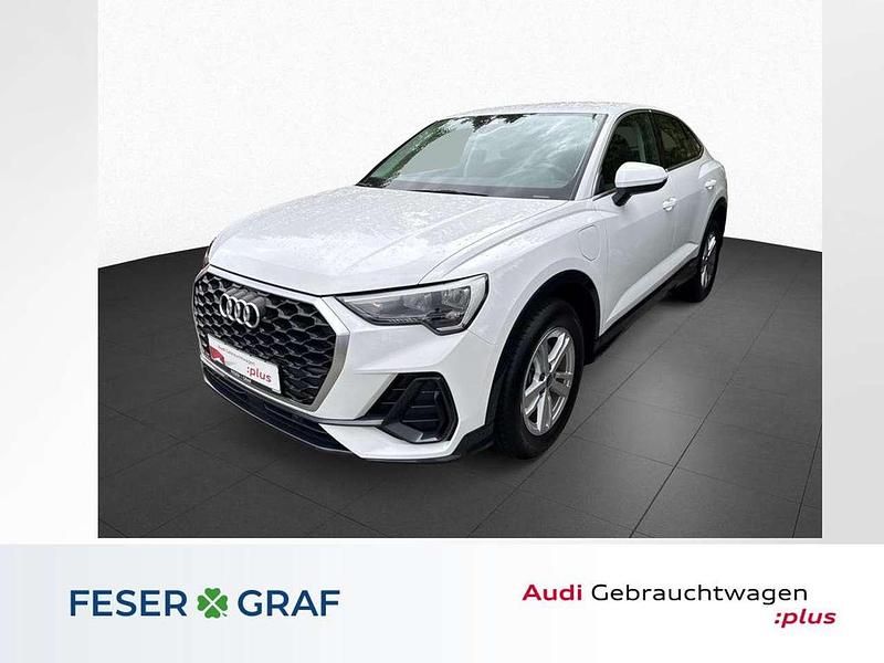 Ibisweiß Gebraucht 2022 Audi Q3 Sportback SUV | 29.890 € (Guter Preis) - Bild 1/4