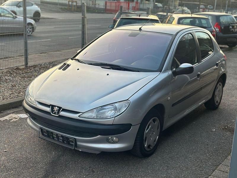 Gebraucht Peugeot 206 Filou 75 PS (55 kW) 2003 Grau Limousine