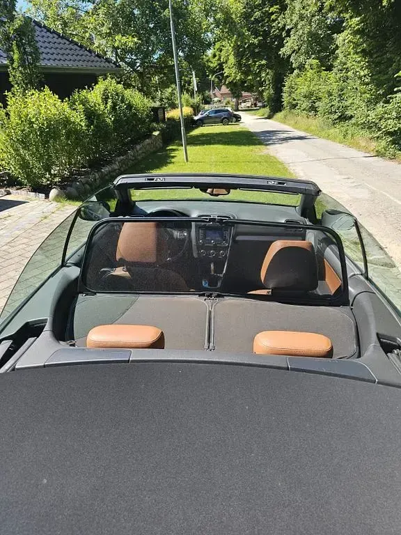 Gebraucht VW Golf Cabriolet 140 PS (102 kW) 2014 Braun Cabrio