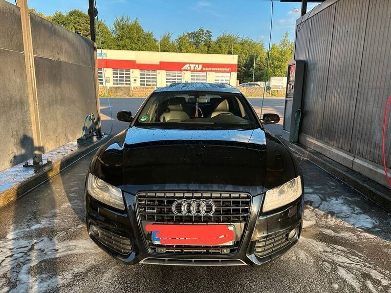 Schwarz Gebraucht 2011 Audi A5 Sportback Sport Limousine | 8.999 € (Fairer Preis) - Bild 1/3