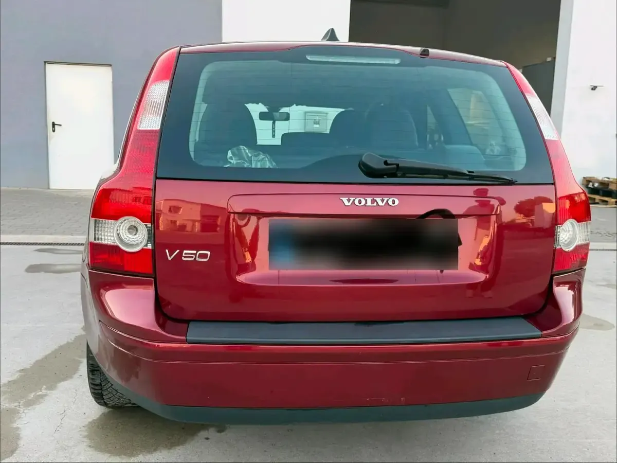 Gebraucht Volvo V50 116 PS (85 kW) 2006 Andere farben Kombi