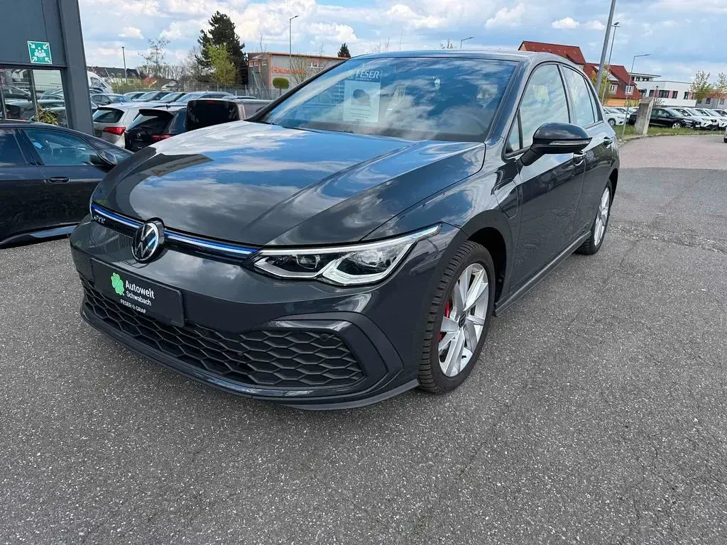 Second-hand VW Golf VIII GTE 245 CP (180 kW) 2022 Gri Berlinǎ