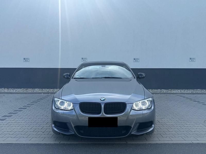 Gebraucht BMW 335 Cabriolet Performance 306 PS (225 kW) 2012 Grau Cabrio