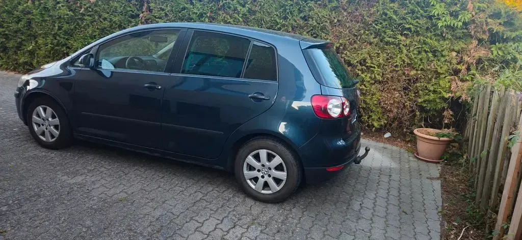 Gebraucht VW Golf Plus Cross Trendline 116 PS (85 kW) 2005 Grau Limousine