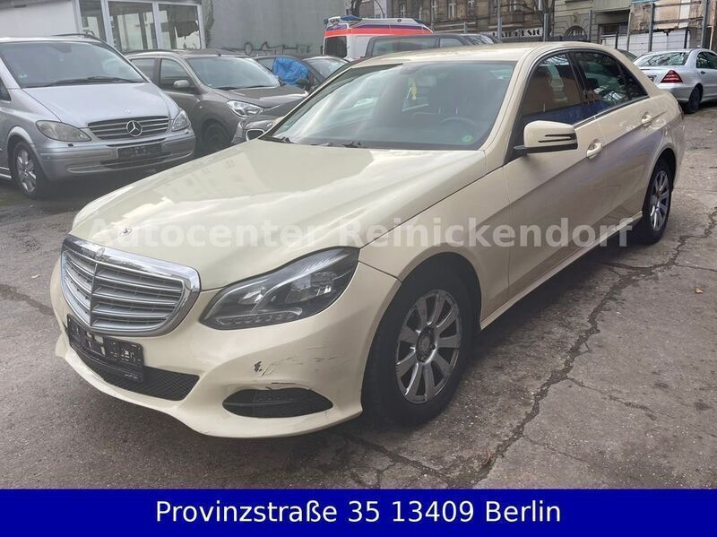 Gebraucht Mercedes E200 Elegance 136 PS (100 kW) 2015 Gelb Limousine