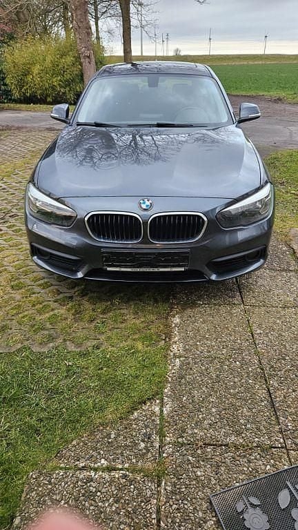 Gebraucht BMW 116 109 PS (80 kW) 2017 Grau Kleinwagen