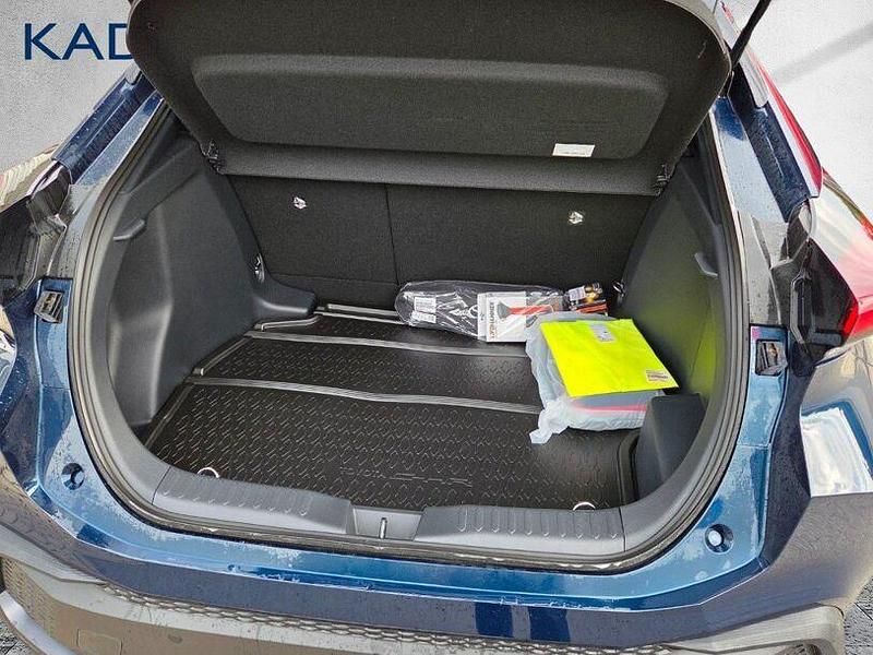 Neu Toyota C-HR 140 PS (102 kW) 2025 Silver metallic (1l0)/ black ( SUV