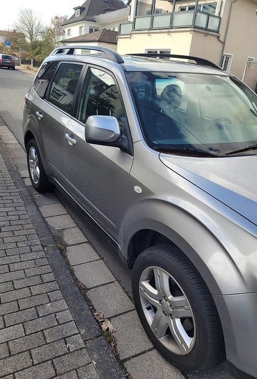 Gebraucht Subaru Forester 150 PS (110 kW) 2009 Grau SUV