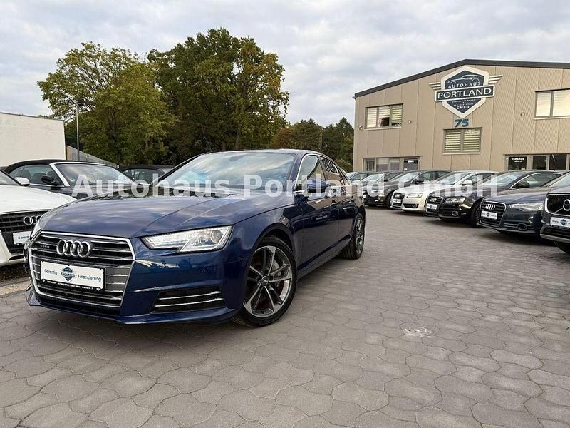 Blau Gebraucht 2016 Audi A4 Sport Limousine | 24.999 € (Etwas zu teuer) - Bild 1/4